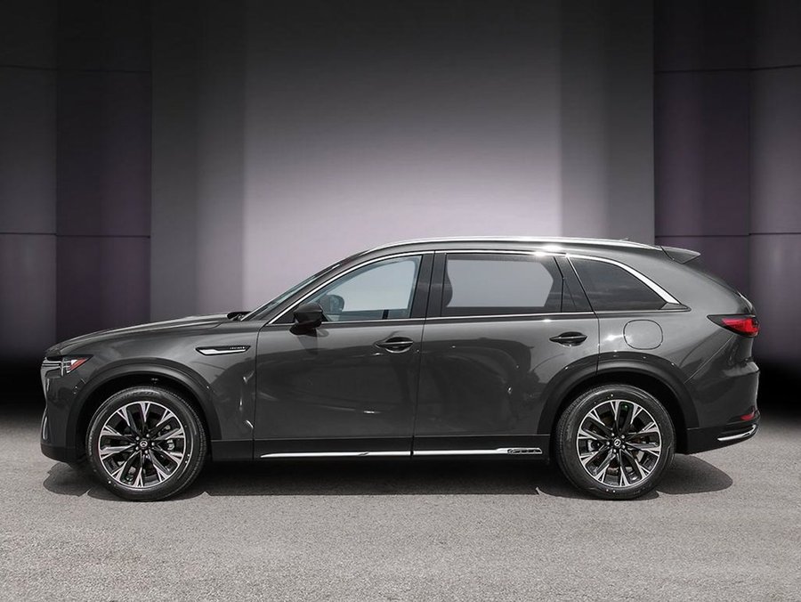 Mazda CX-90 hybride rechargeable GT 2026 Gris mécanique métallisé