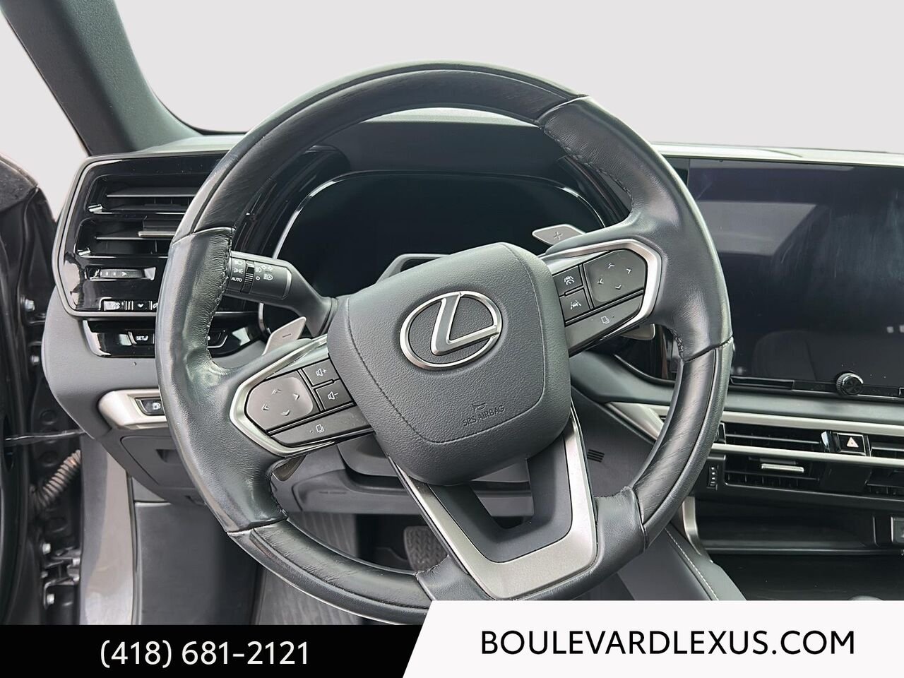 Lexus RX 20110A | RX 350h BA 2024 Gris Québec - photo #11
