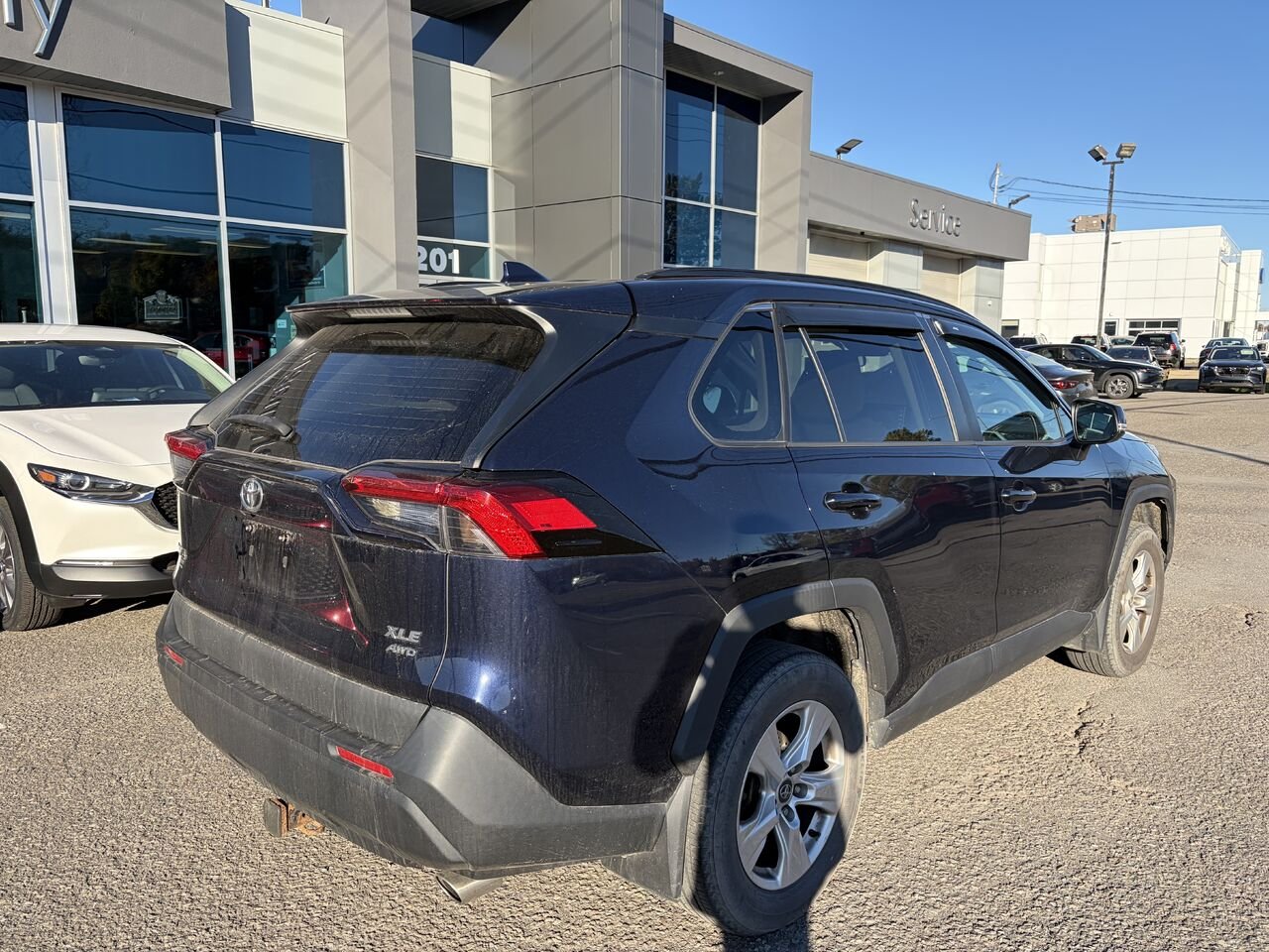 TOYOTA RAV4 XLE/XLE PREMIUM XLE TI 2019 Bleu Montmagny - photo #4