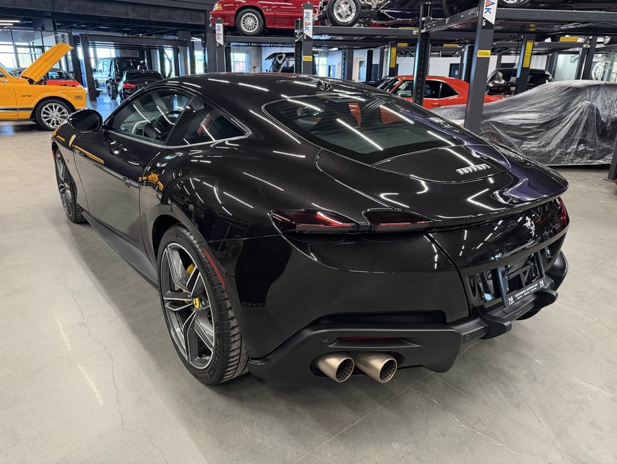 2022 Ferrari Roma | Carbon Exterior Trim | Carbon Interior Trim | Passenger Display | Hi-Fi JBL Black
