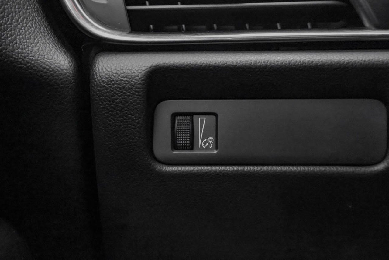 2014 Cadillac ATS 4dr Sdn 2.5L RWD Phantom Gray Metallic Sherwood Park - photo #18
