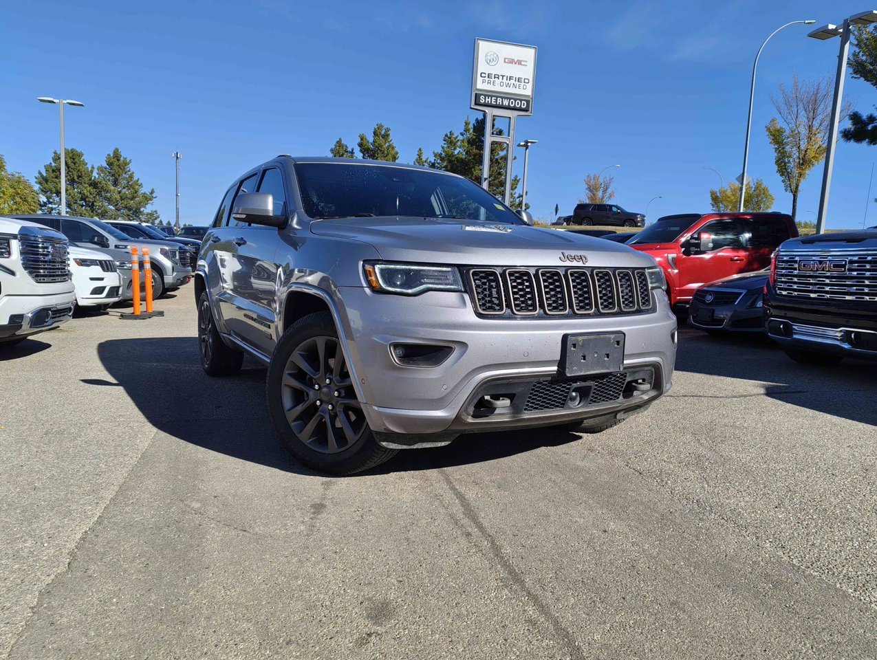 2017 Jeep Grand Cherokee 4WD 4dr Limited 75th Anniversary *Ltd Avail* Grey Sherwood Park - photo #1