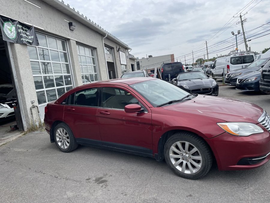 Chrysler 200 2012 2012