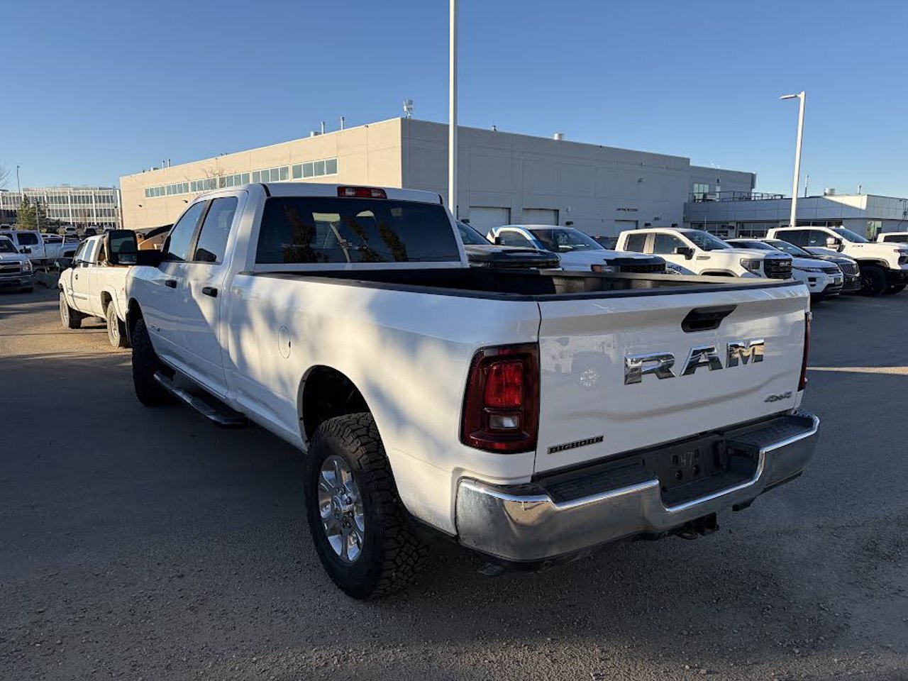 2026 Ram 3500 Big Horn 4x4 Crew Cab 8' Box White Sherwood Park - photo #3