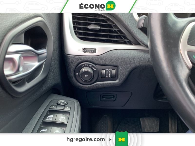 2016 Jeep Cherokee Grey Laval - photo #14