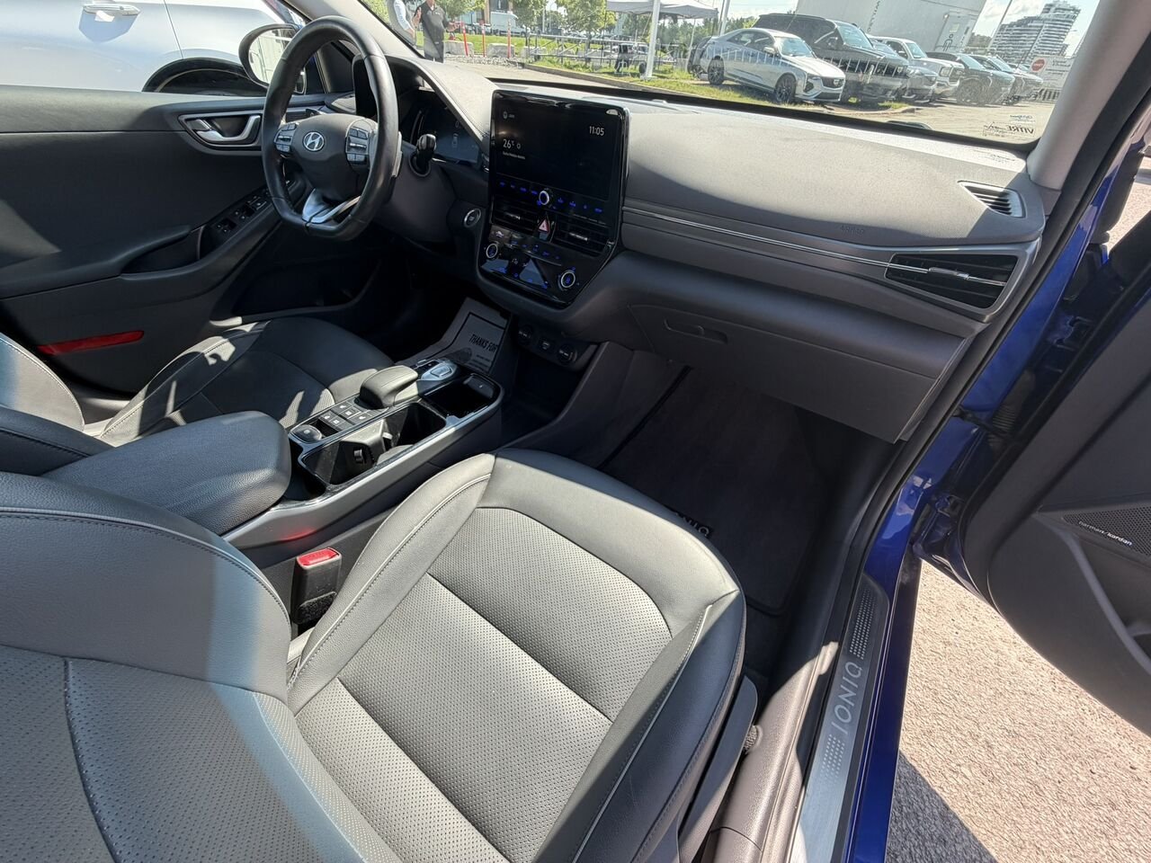 2021 Hyundai Ioniq Electric Ultimate Blue Laval - photo #17