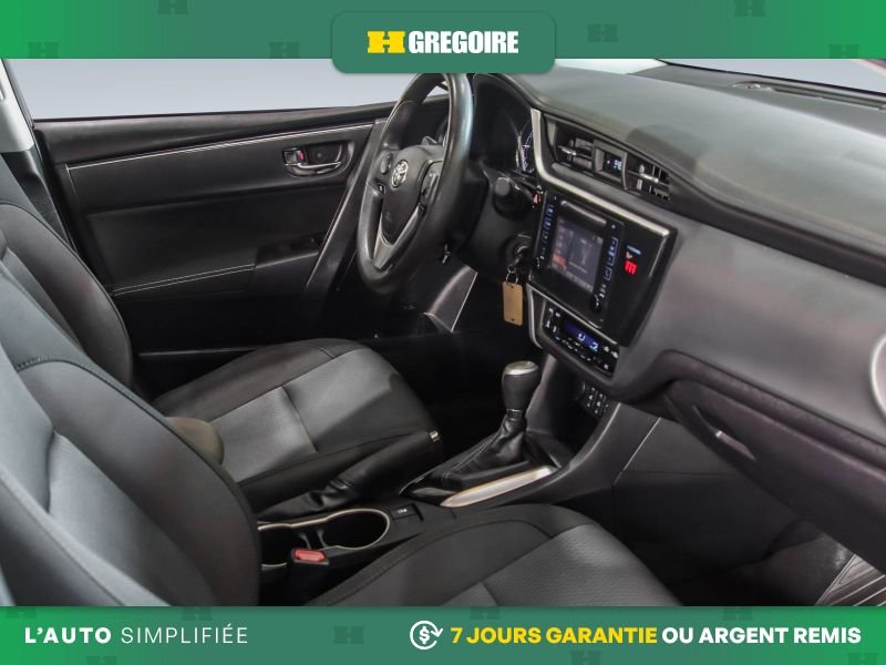 Toyota Corolla 822023 | LE AUTO A/C CAM RECUL BLUETOOTH 2019 Bleu Laval - photo #28