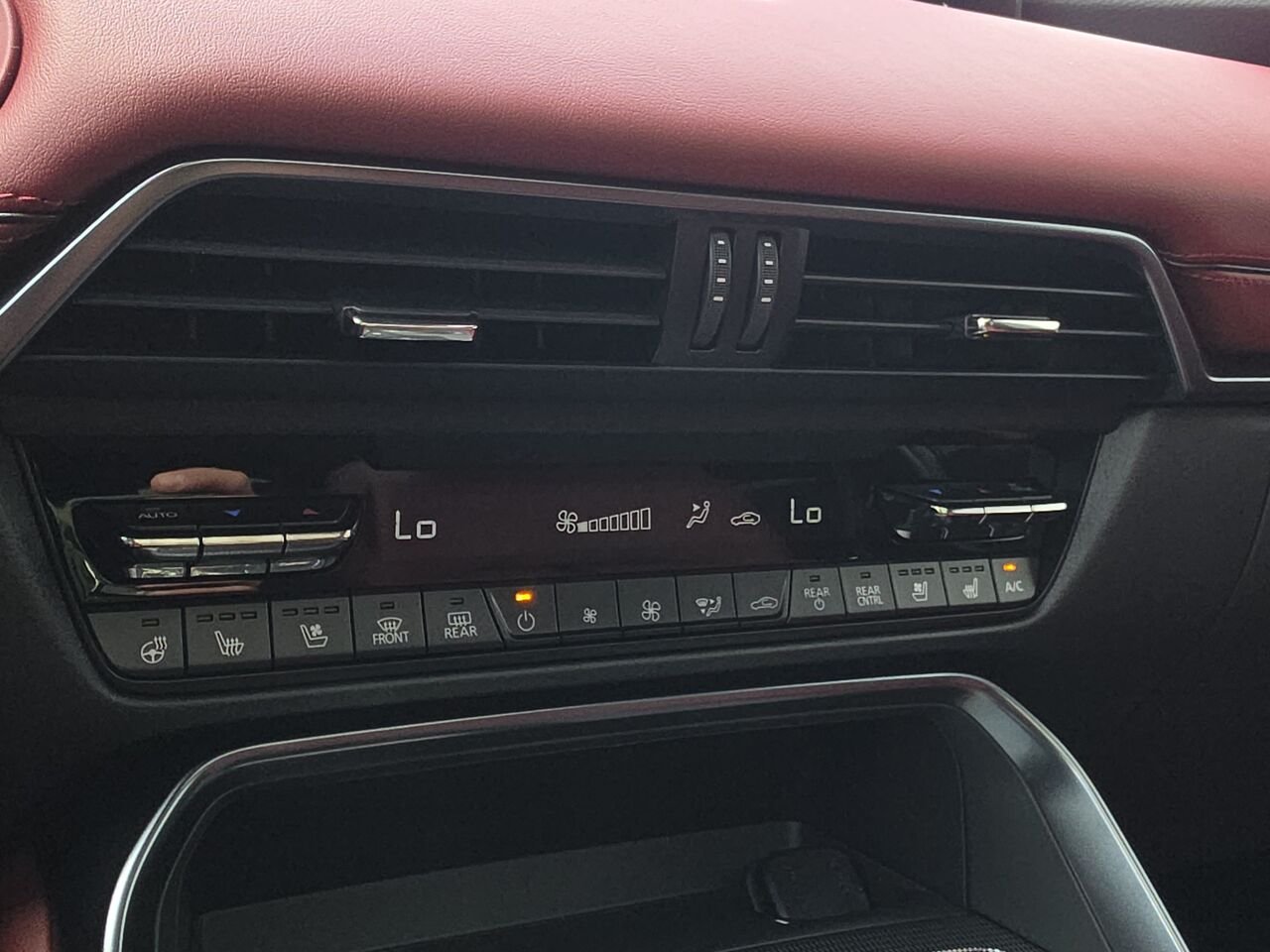 Mazda CX-70 hybride rechargeable GT TI 2026 Noir de jais mica Val-David - photo #22