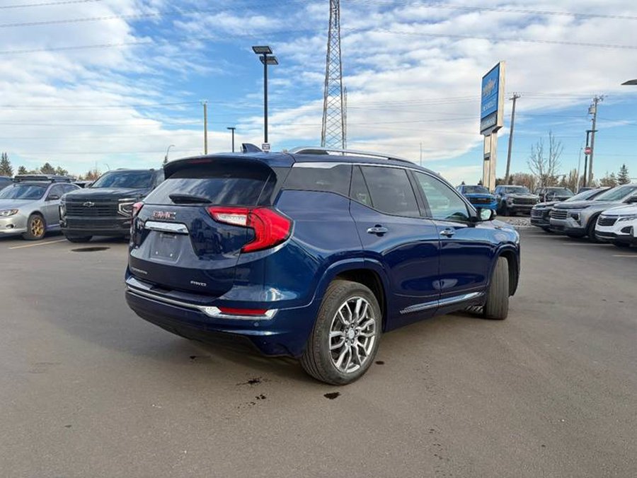 2022 GMC Terrain Denali AWD 1.5T | Power Sunroof Blue
