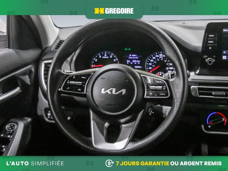 2023 Kia Seltos White Laval - photo #18