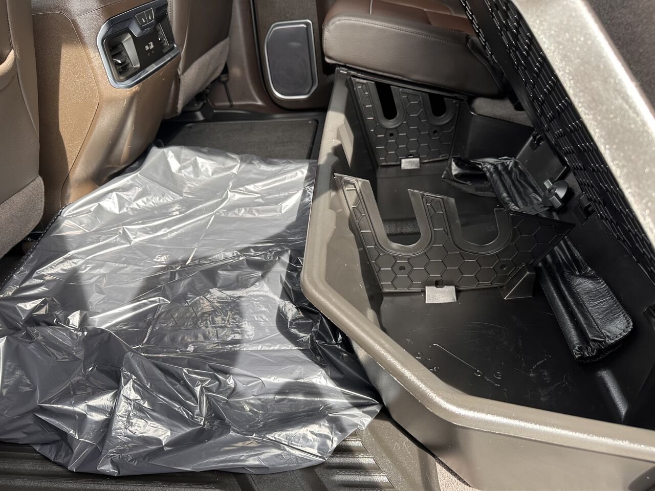 GMC SIERRA K1500 DENALI Denali cabine multiplace 4RM 147 po 2023 Noir Gatineau - photo #13