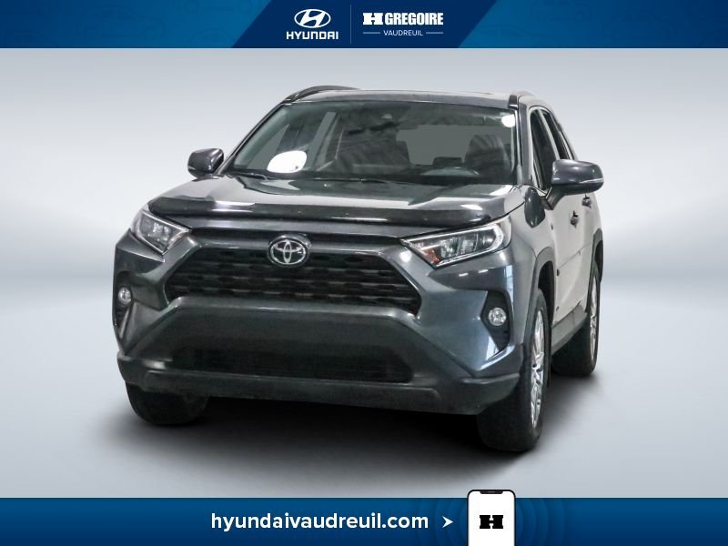 2020 Toyota Rav 4 Grey Blainville - photo #4