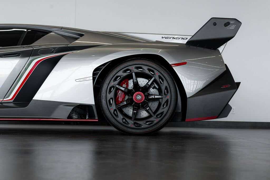 2014 Lamborghini Veneno 1 OF 3 | *PRICE IN USD* Grey Kirkland - photo #55