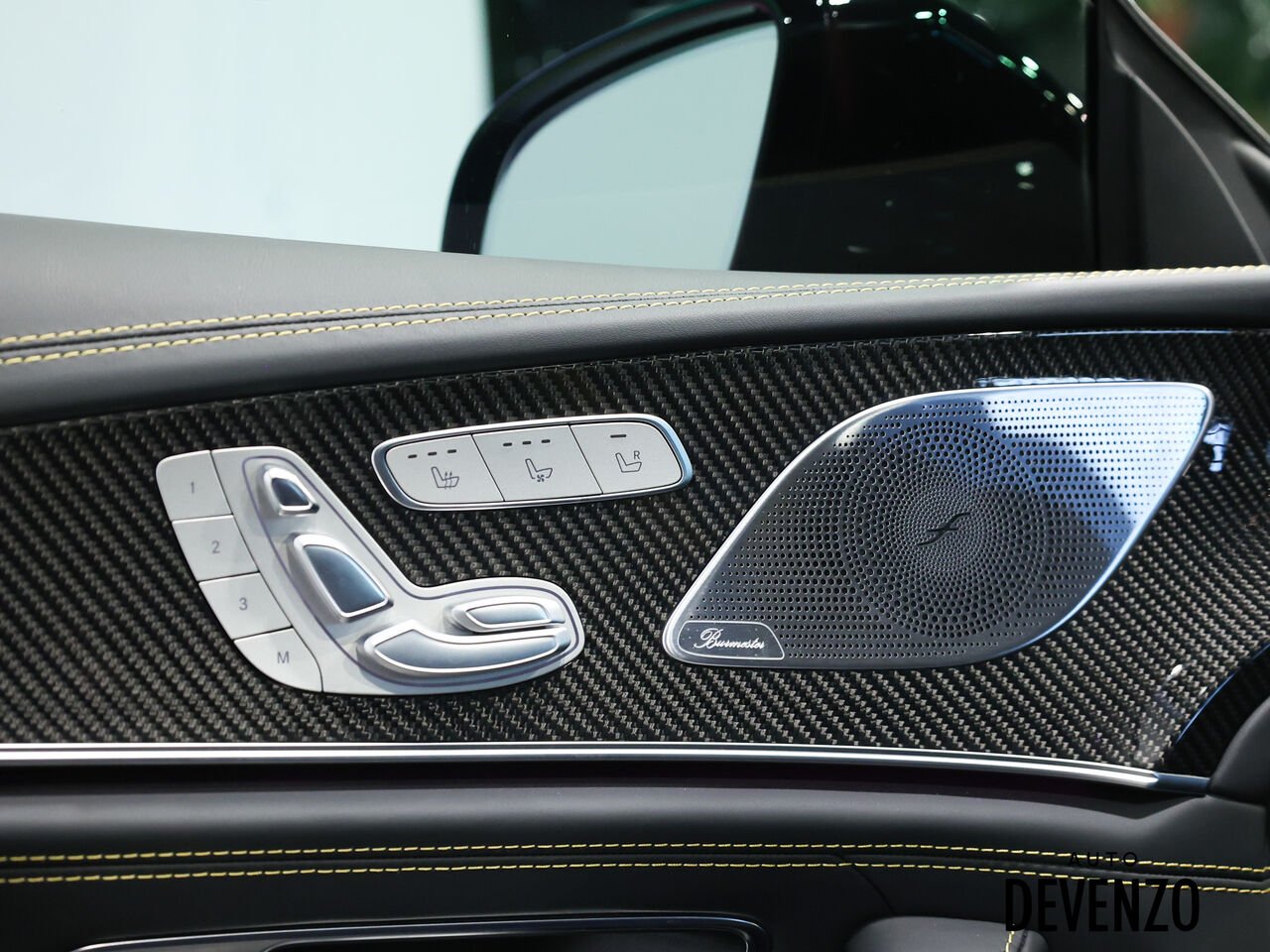 2024 Mercedes-Benz GT AMG Blue Saint-Eustache - photo #11