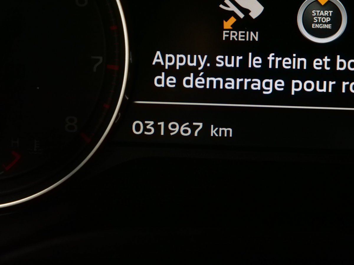 2025 Mitsubishi Outlander ES Black Montreal - photo #8