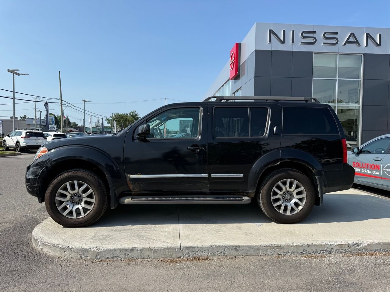 Nissan Pathfinder LE | JAMAIS ACCIDENTÉ✅ 2010 Noir Châteauguay - photo #7