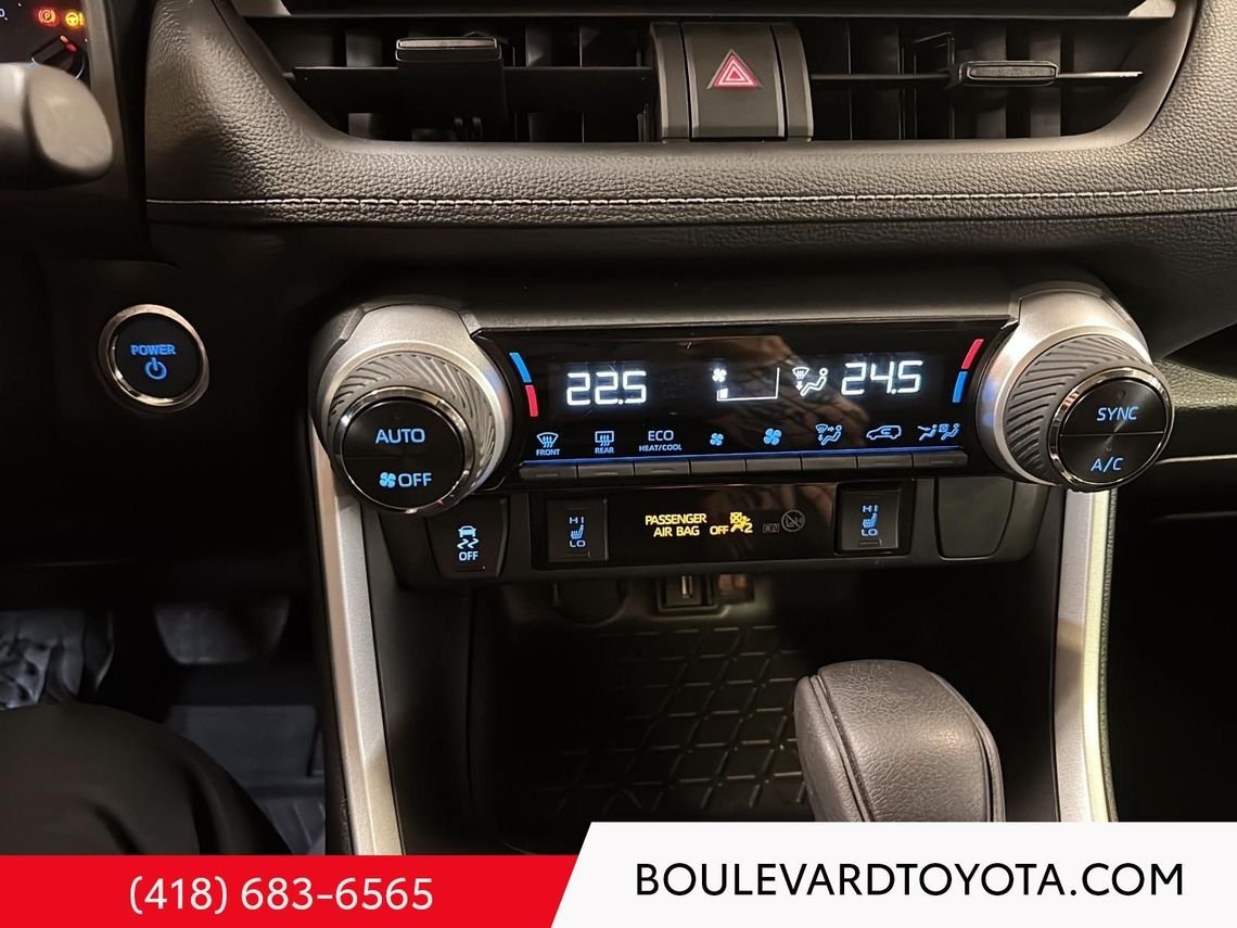2022 Toyota RAV4 99566A-110 | XLE Hybride Red Québec - photo #29