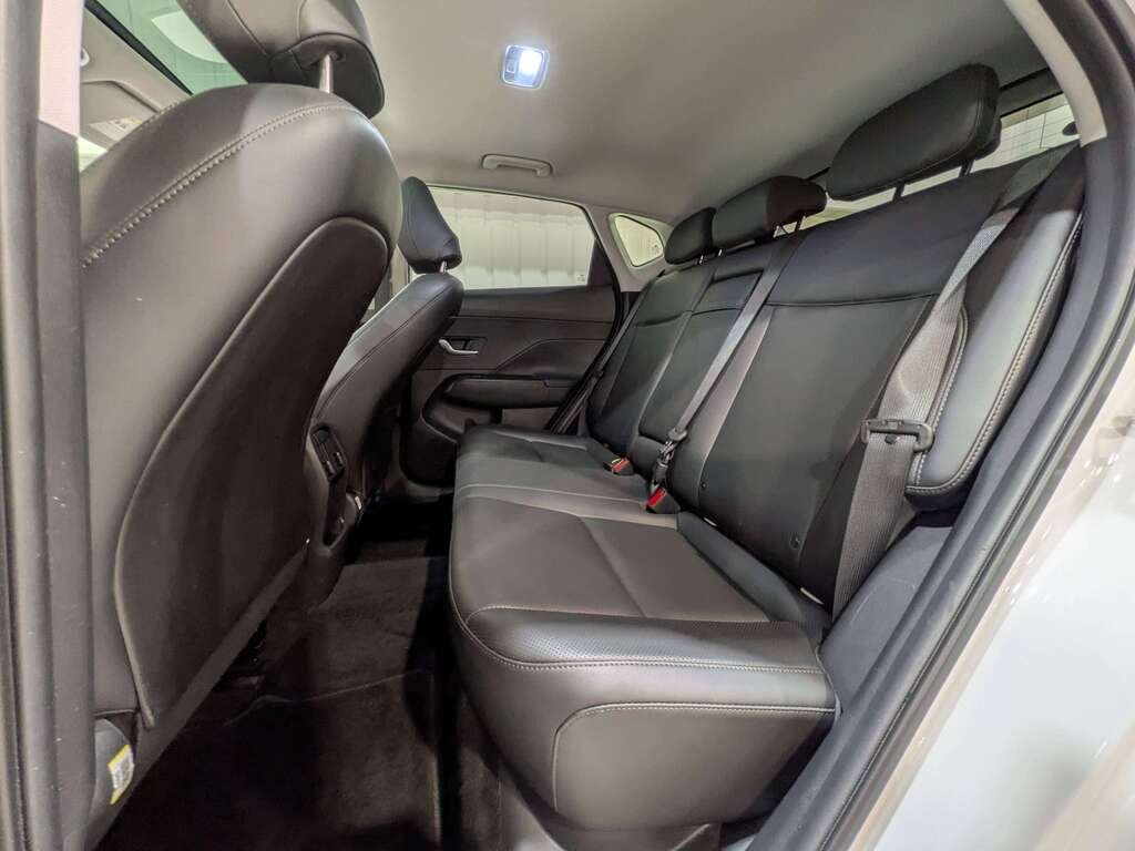 2025 Hyundai Kona 2.0L Preferred AWD w/Trend Package White Val-David - photo #10