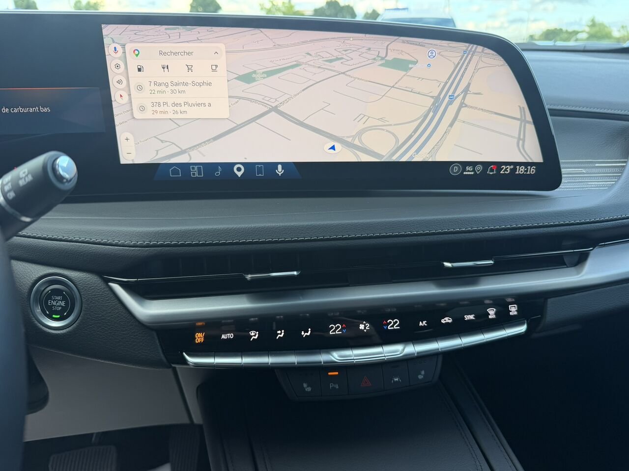 2024 Cadillac XT4 PREMIUM LUXURY AWD FINANCEMENT À PARTIR 3.99% Laval - photo #25