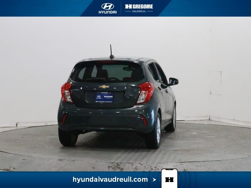 2018 Chevrolet Spark Grey Laval - photo #10