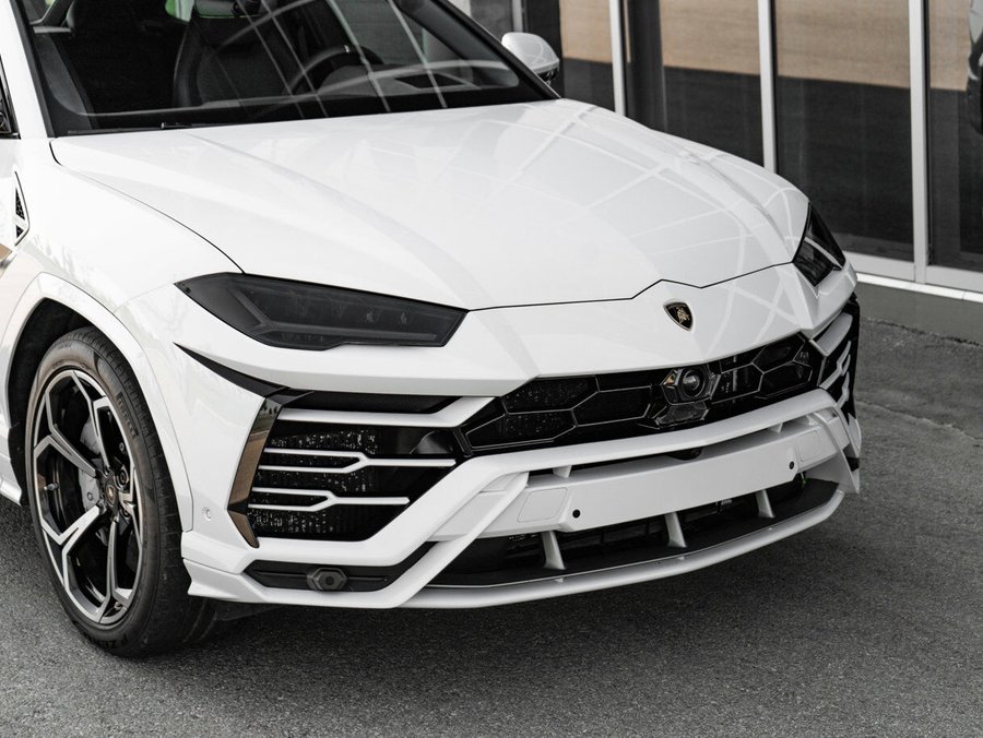 2020 Lamborghini Urus 2020 White