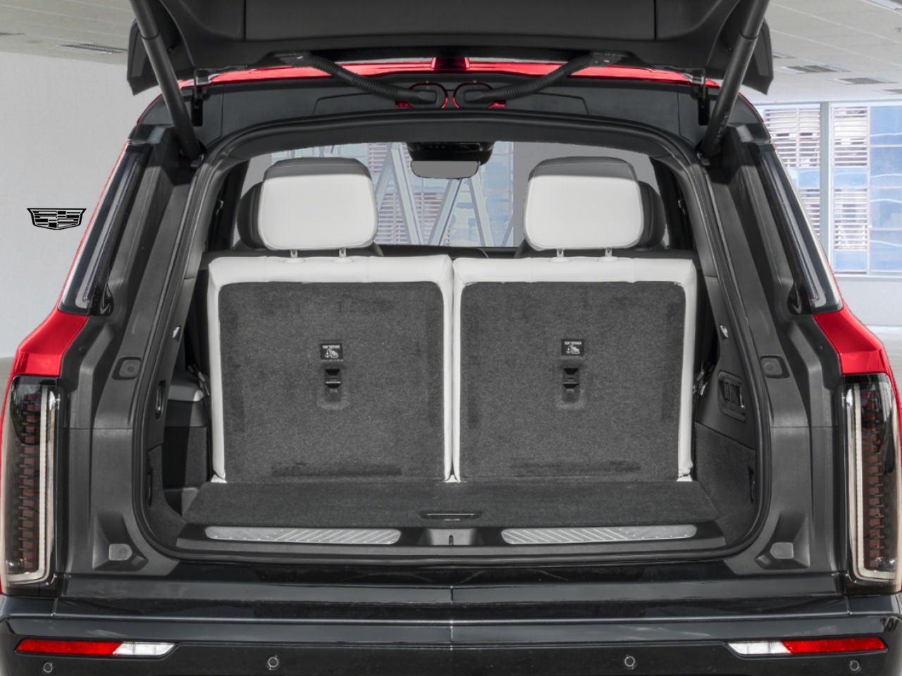 CADILLAC VISTIQ VISTIQ ELECTRIC SPORT AWD (1SF) | 27-0181 2027 Blanc éclatant, triple couche Granby - photo #5