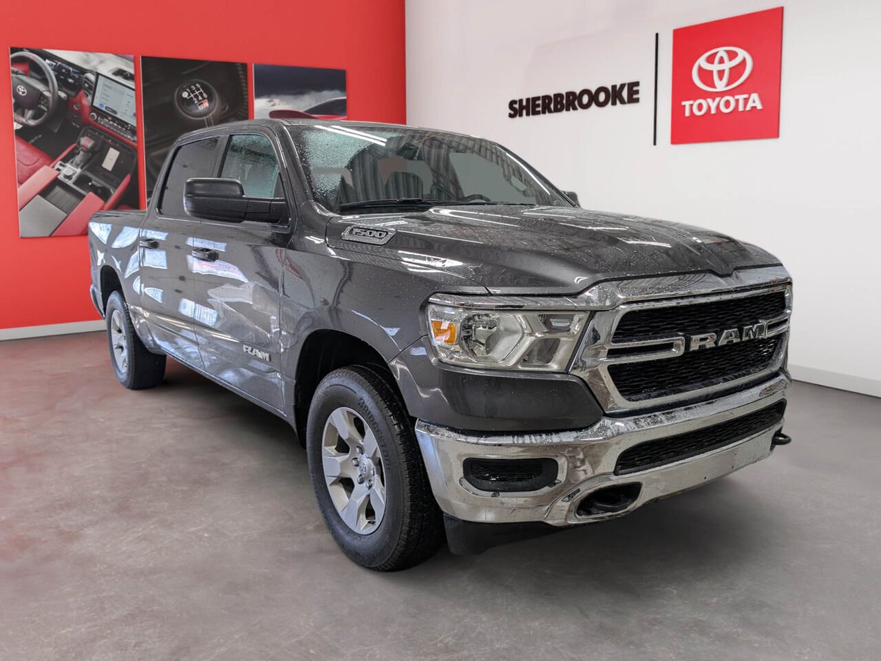 2020 Ram 1500 1C6RRFGG5LN112214 Grey Sherbrooke - photo #2