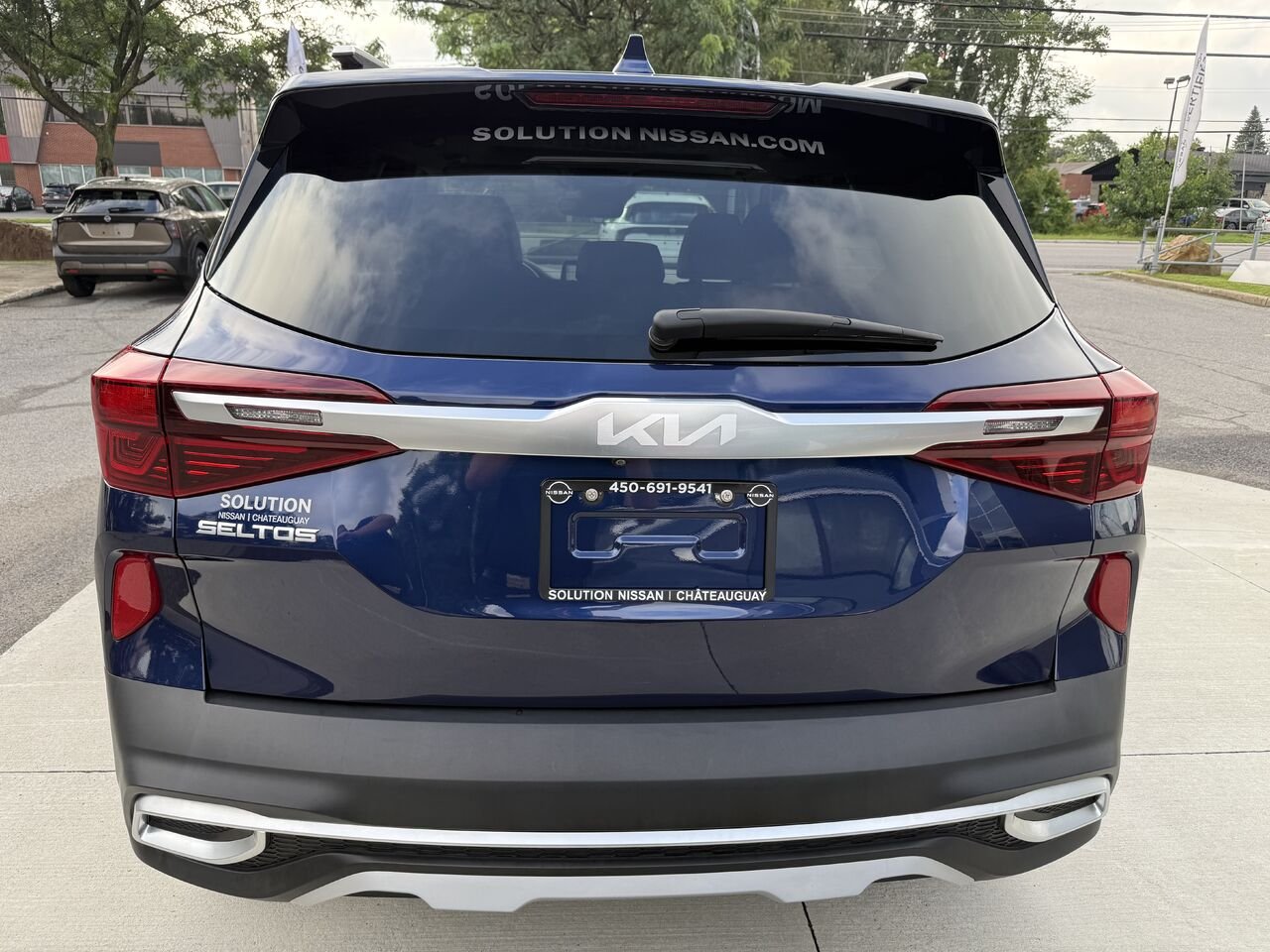 Kia Seltos SX Turbo TI avec intérieur noir 2023 Bleu Châteauguay - photo #3
