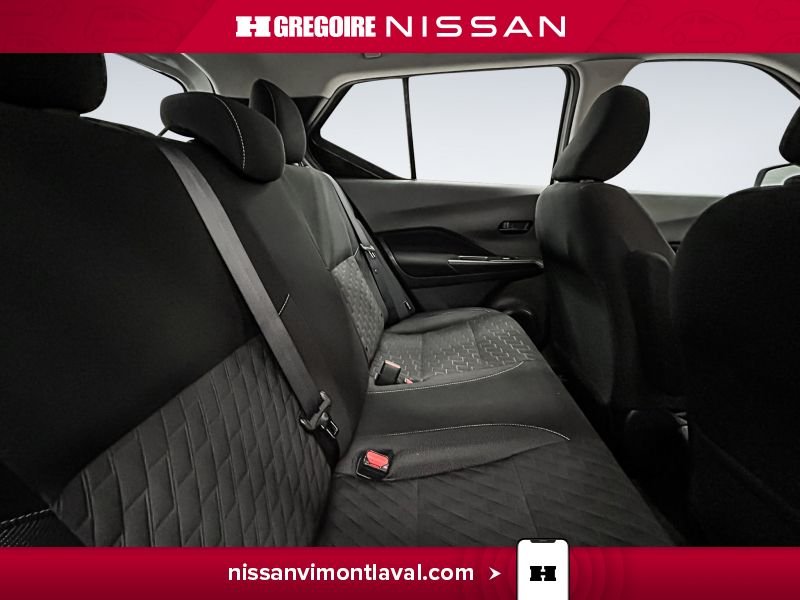 2022 Nissan Kicks White Laval - photo #19