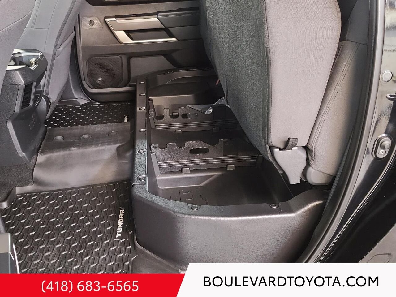 Toyota TUNDRA 550007-41 | SR CREWMAX 4x4 2022 Noir Québec - photo #20