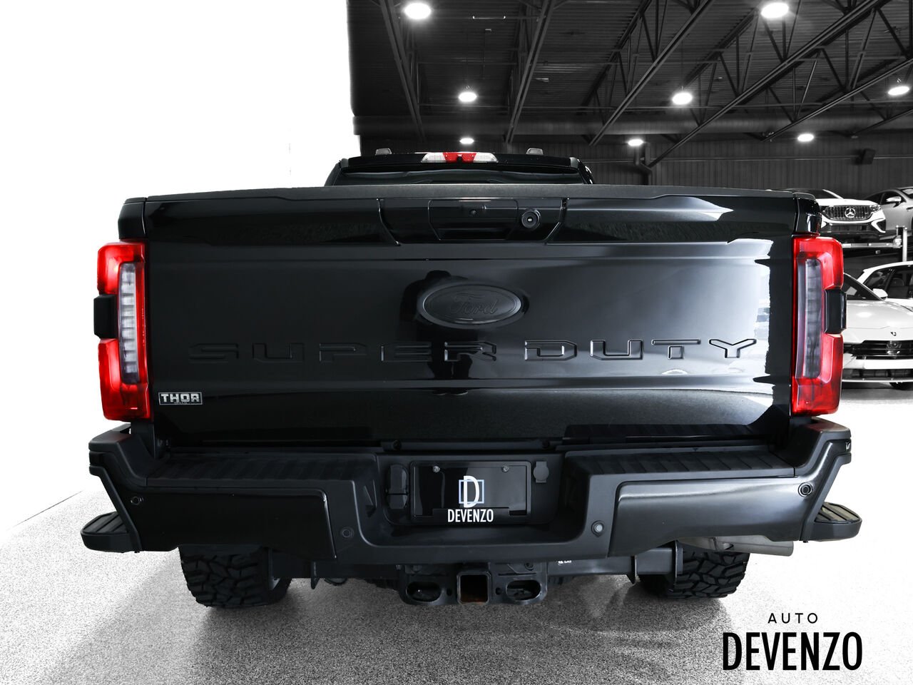 Ford Super Duty F-350 2023 Noir Saint-Eustache - photo #3