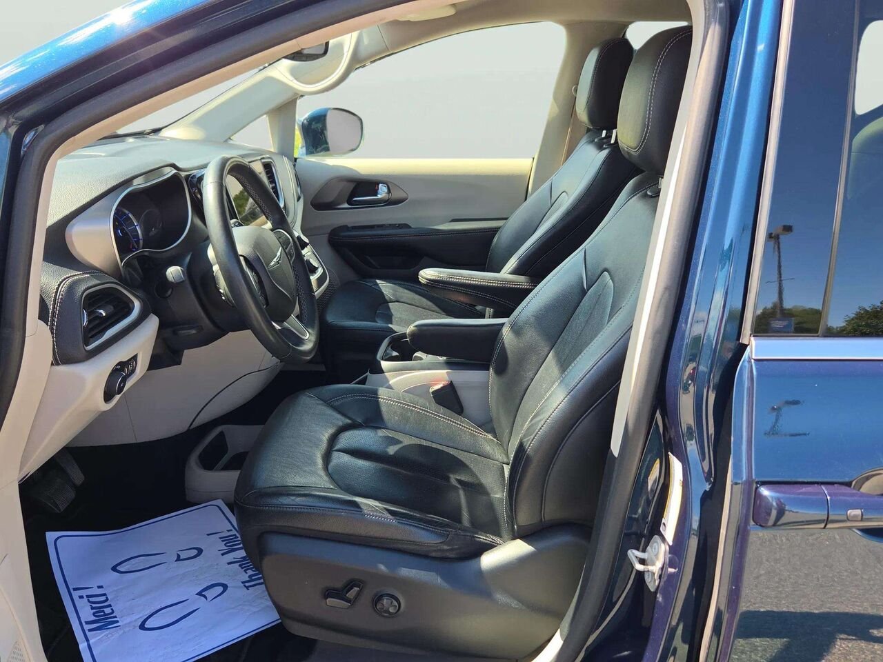 Chrysler Pacifica 2022 Bleu Gatineau - photo #13