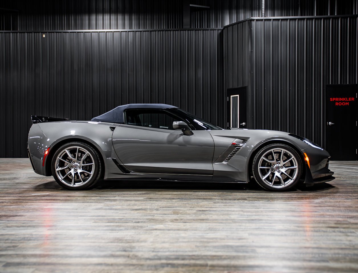 2016 Chevrolet Corvette 2dr Z06 Conv w/3LZ Shark Gray Metallic Sherwood Park - photo #13