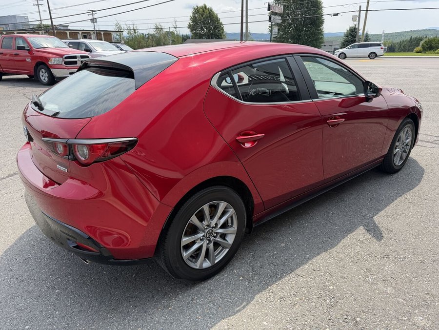 2025 Mazda Mazda3 Sport 2025 Red