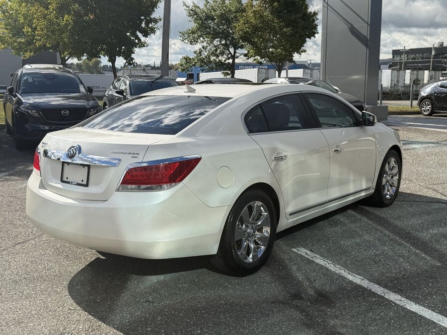 Buick LaCrosse 2010 2010 Blanc
