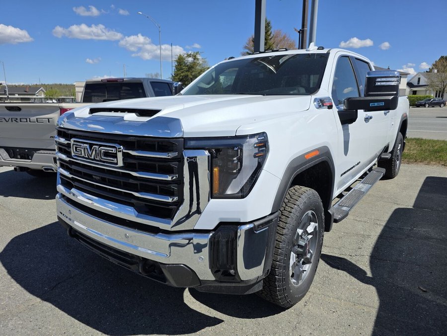 2026 GMC Sierra 2500HD 2026 Glacier White Tricoat
