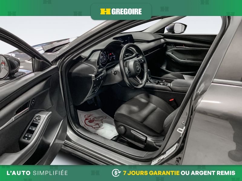 2024 Mazda 3 Grey Laval - photo #13
