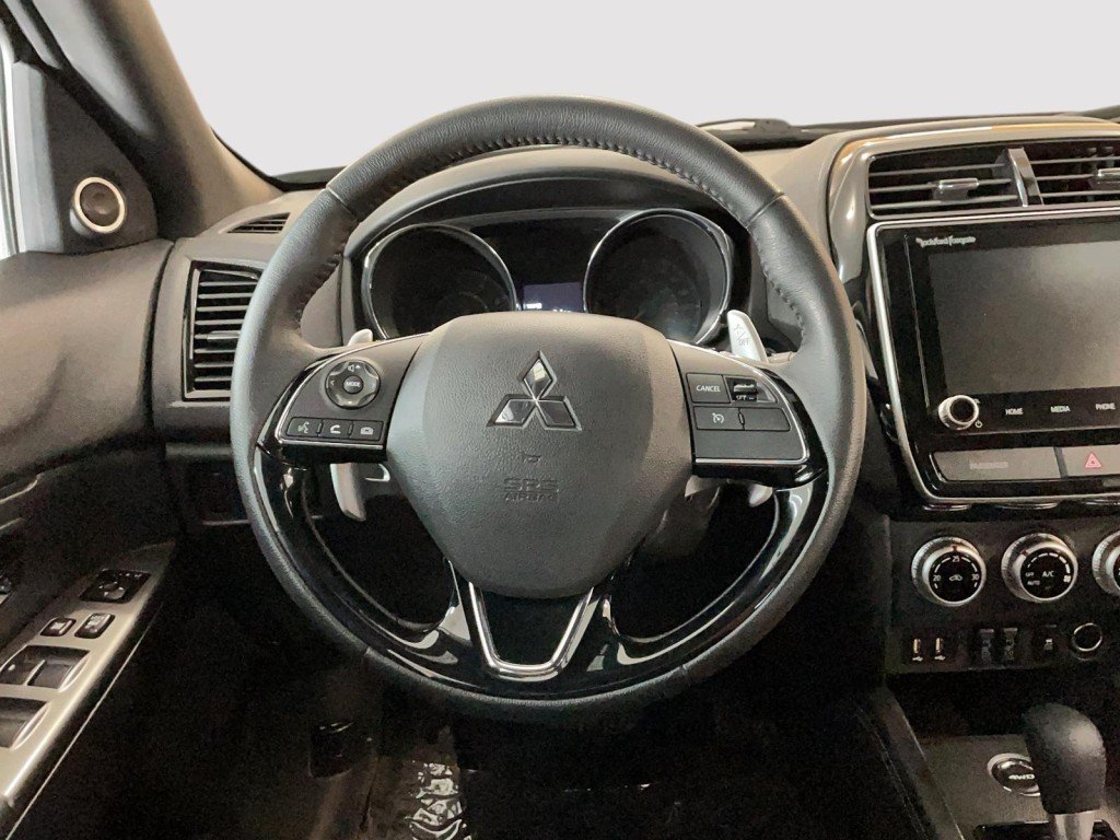 2024 Mitsubishi RVR Black Amos - photo #13