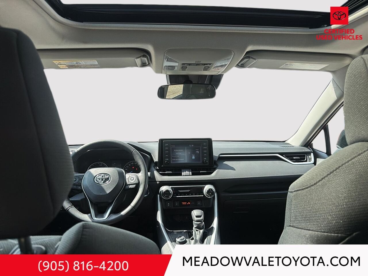 2021 Toyota RAV4 One owner, Red Mississauga - photo #16