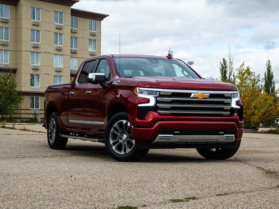 2024 Chevrolet Silverado 1500 High Country 5.3L | Technology Package Red