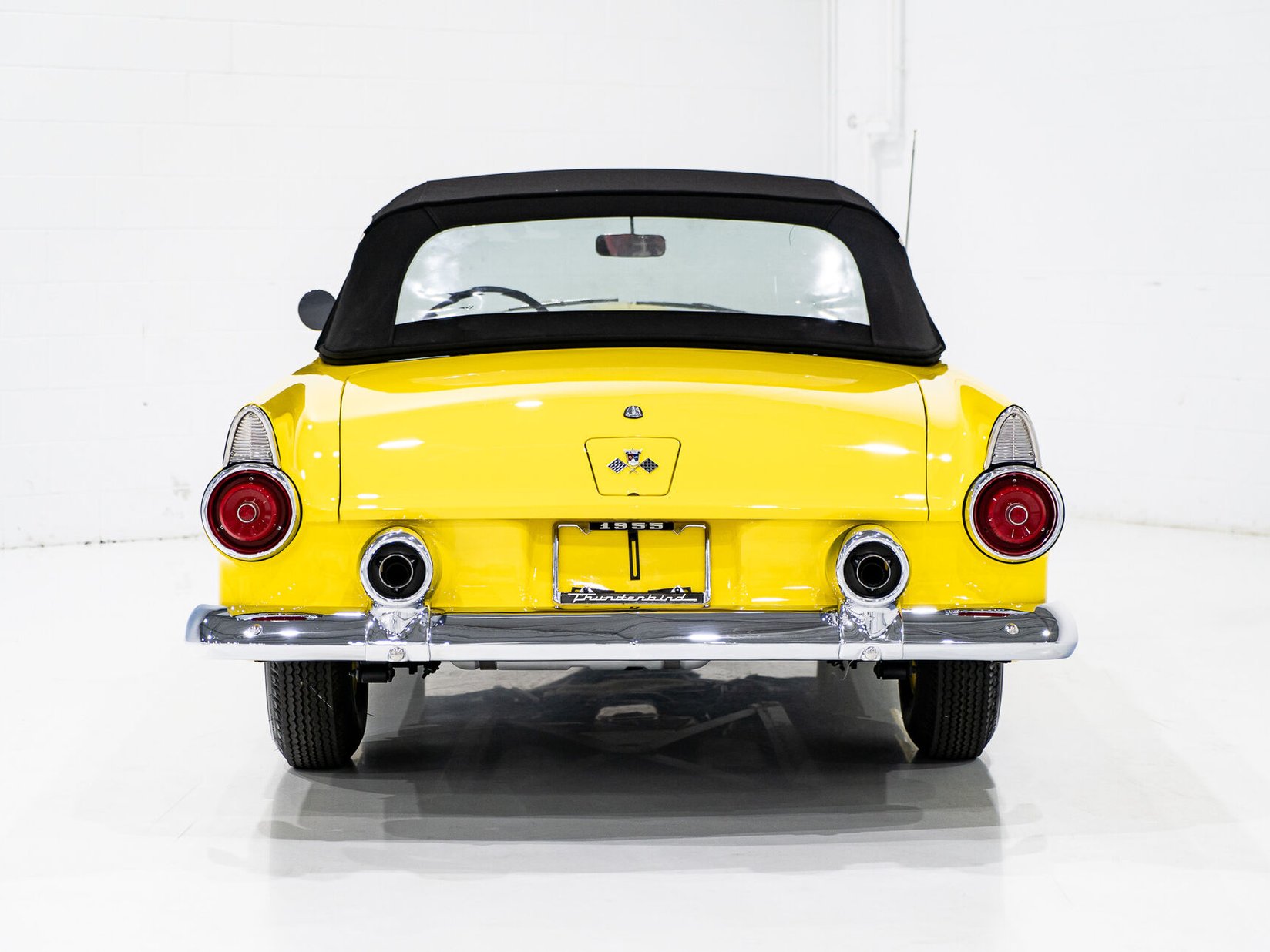 Ford Thunderbird **PRICE IN USD** Fully restored 1955 Montréal - photo #48