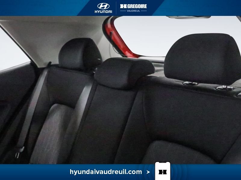 2026 Hyundai Venue Red Laval - photo #18