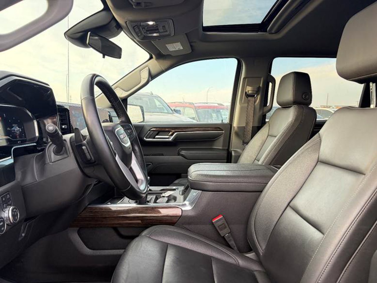 2024 GMC Sierra 1500 4WD Crew Cab 147 Elevation Black Sherwood Park - photo #6