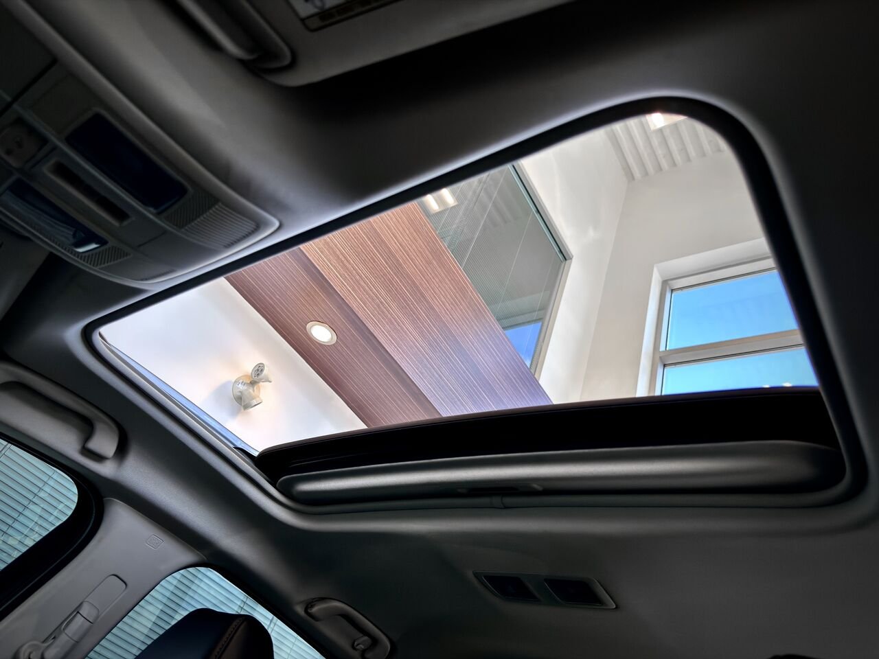 2020 Mazda CX-5 Silver Notre-Dame-des-Prairies - photo #13