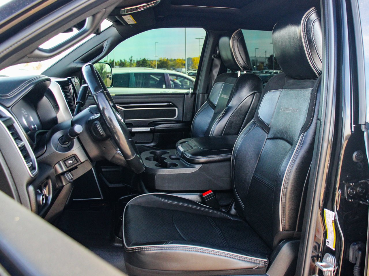 2019 Ram 3500 Laramie 4x4 Crew Cab 6'4 Box Black Sherwood Park - photo #29