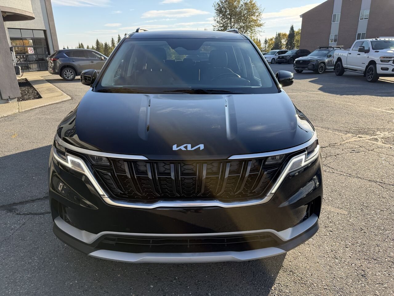 2023 Kia Carnival Black Lac Mégantic - photo #7