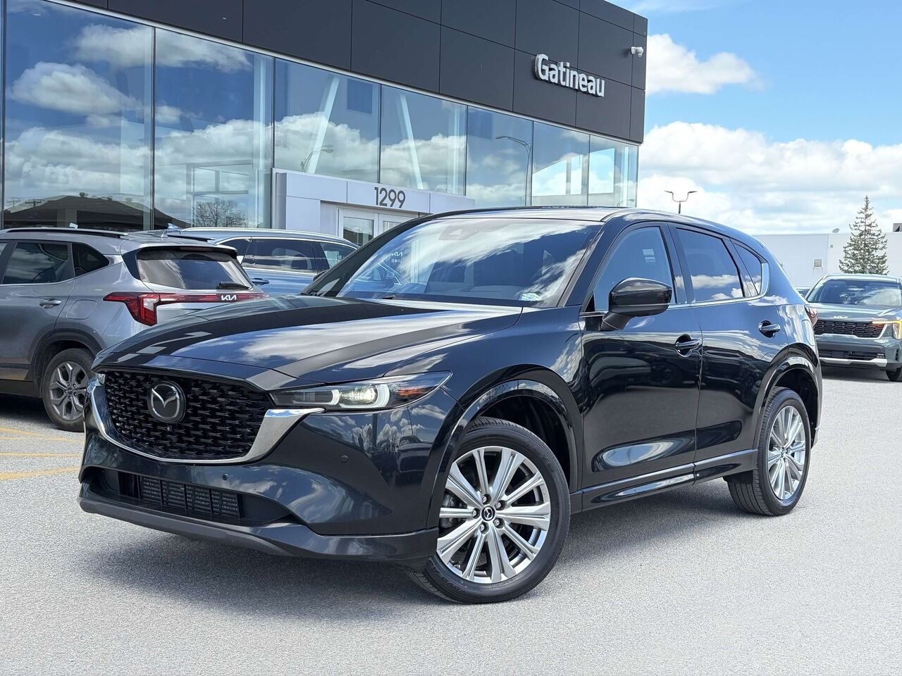 2022 Mazda CX-5 Black Gatineau - photo #0