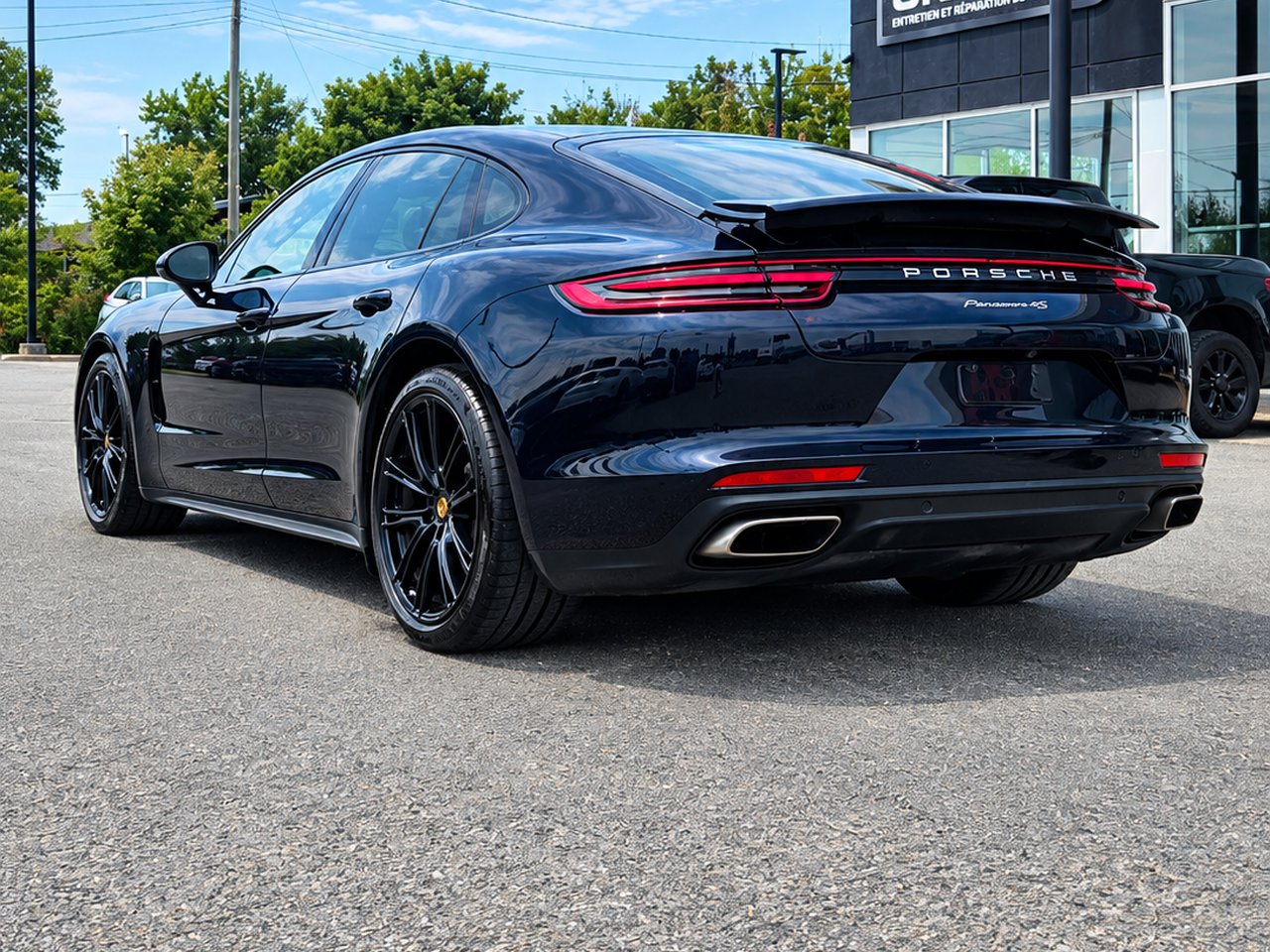 Porsche Panamera 4 Chrono 2019 Bleu Granby - photo #4