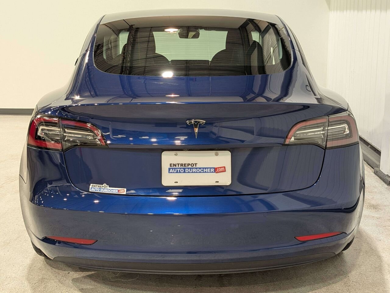 2021 Tesla Model 3 Standard Range Plus RWD Blue Val-David - photo #5