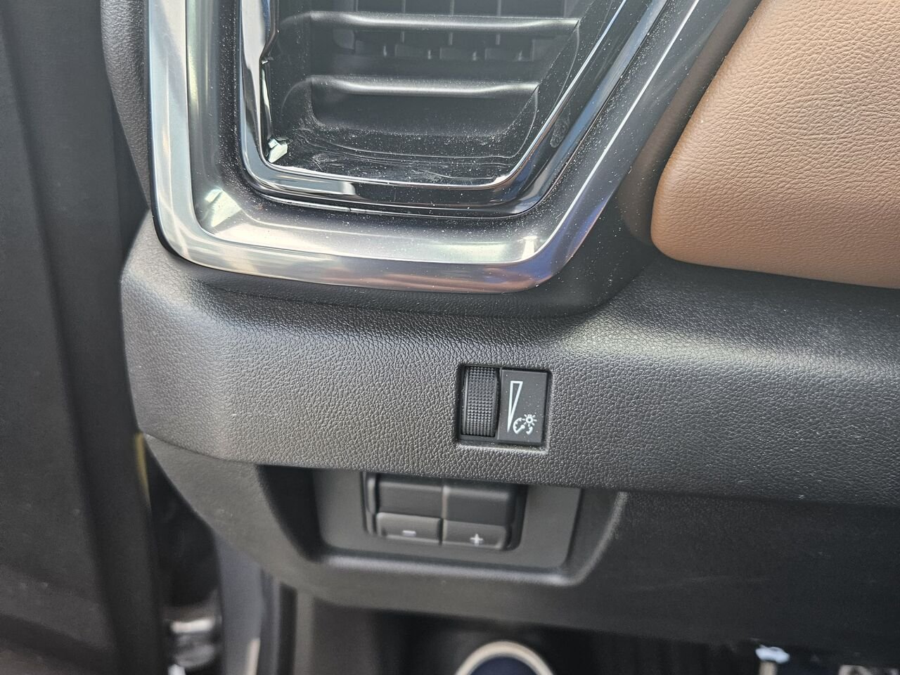 2024 GMC Canyon AT4 cabine multiplace 4RM Grey Thetford Mines - photo #11